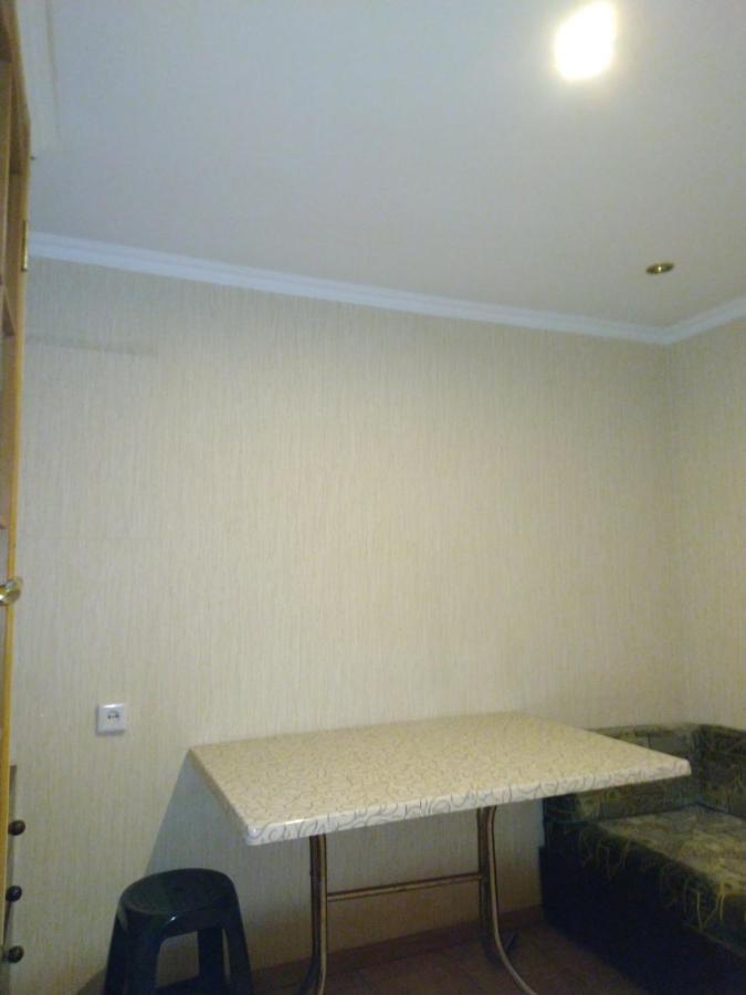 Apartamento Частный Дом, Отдельный Вход И Двор Cherkasy Exterior foto